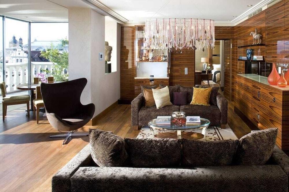 Mandarin Oriental, Hotel 5*